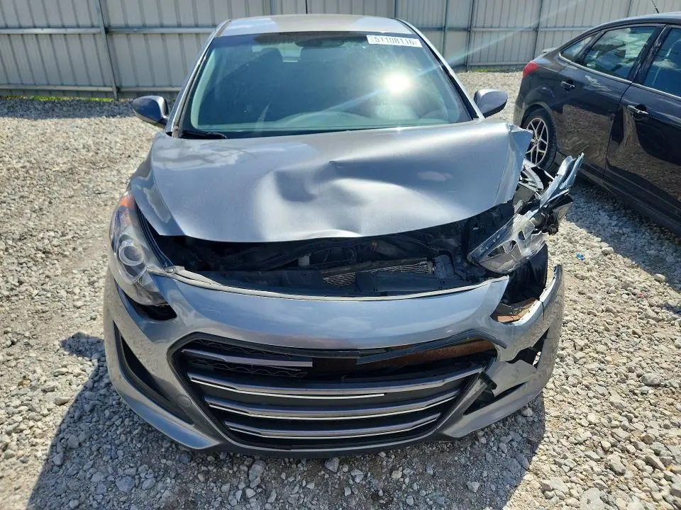2016 HYUNDAI ELANTRA GT BASE  
