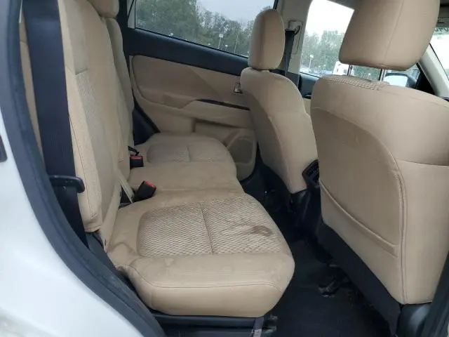 2020 MITSUBISHI OUTLANDER ES  