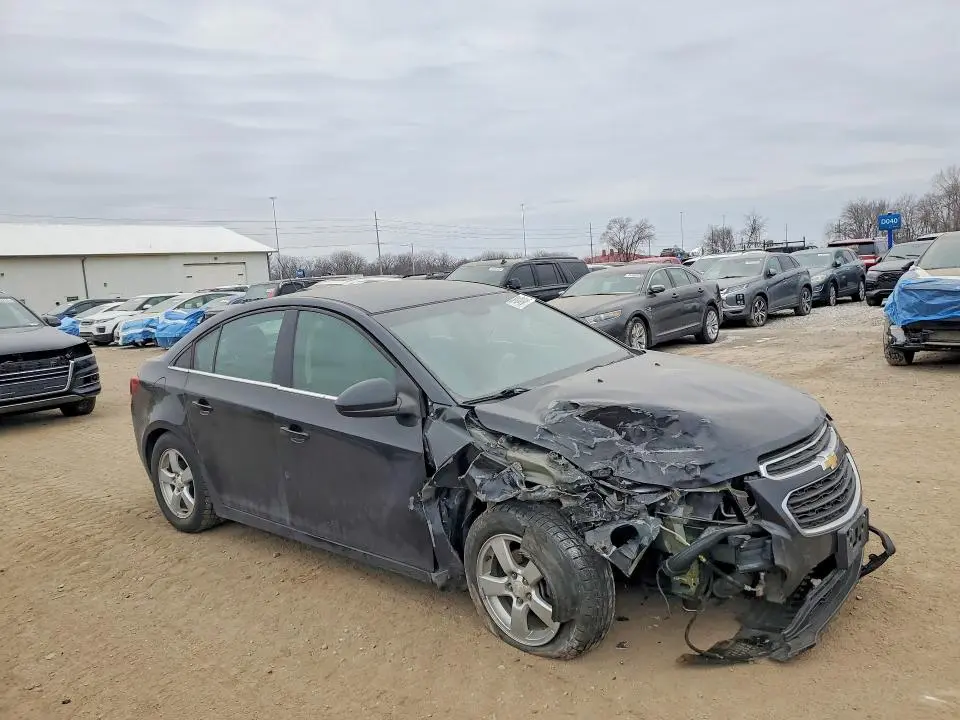 2015 CHEVROLET CRUZE LT  