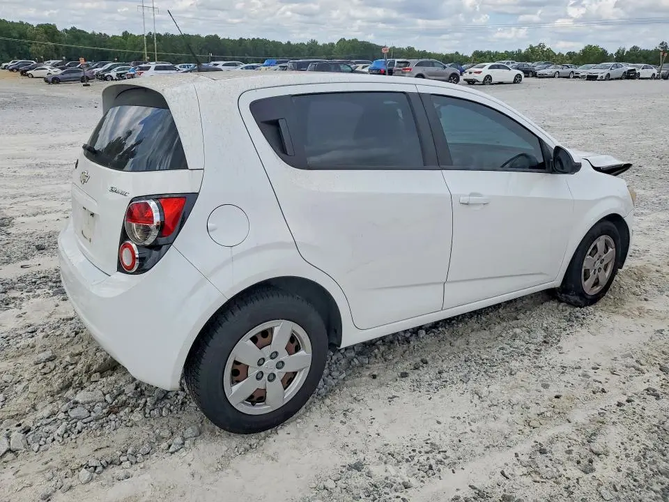 2014 CHEVROLET SONIC LS  