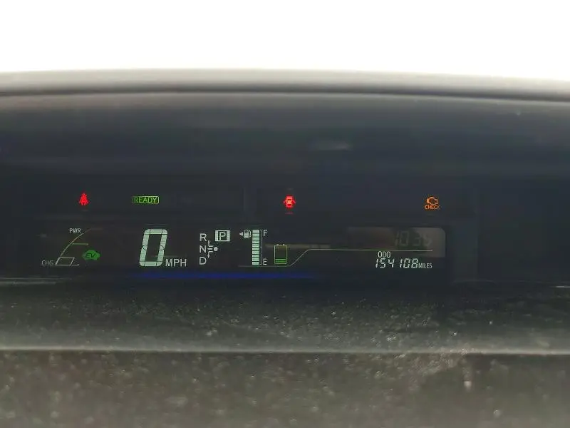 2014 TOYOTA PRIUS V THREE  