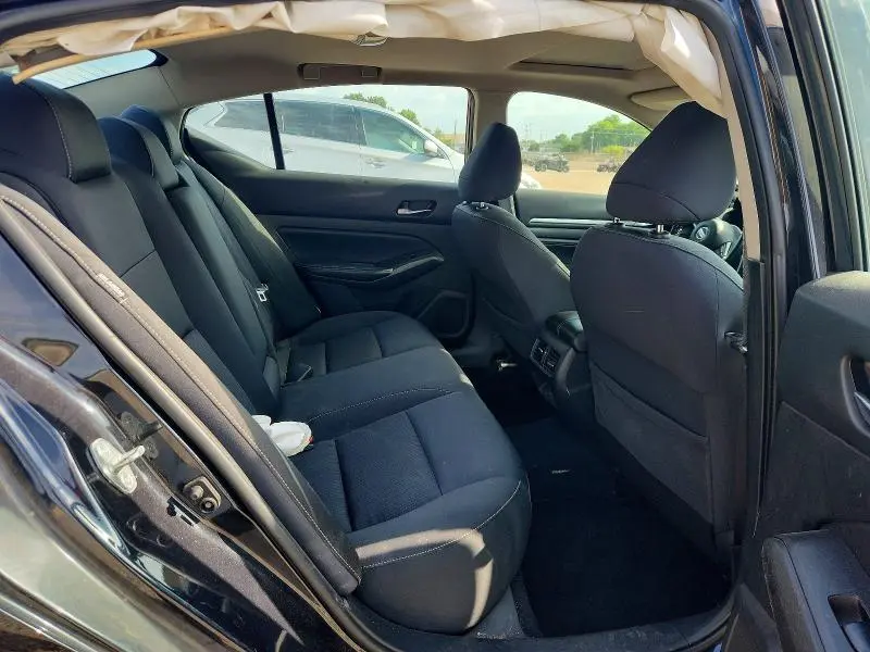 2019 NISSAN ALTIMA SV  