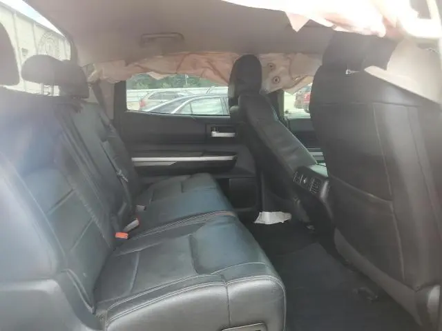 2015 TOYOTA TUNDRA CREWMAX LIMITED  