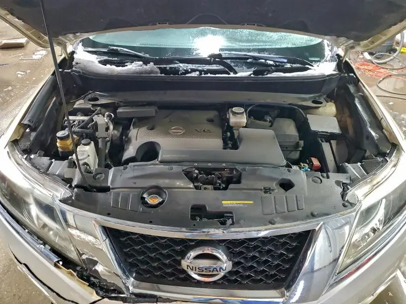 2013 NISSAN PATHFINDER S  