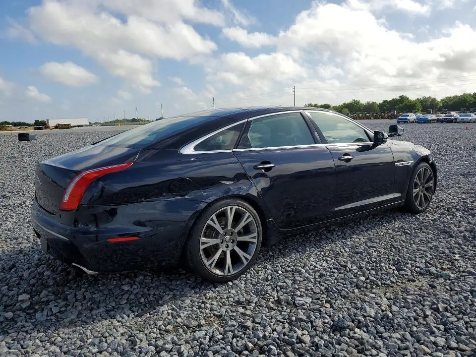 2012 JAGUAR XJL   