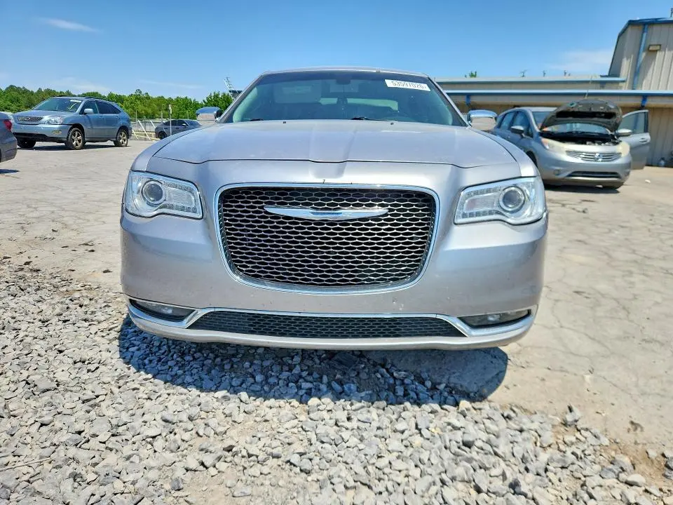 2016 CHRYSLER 300C   