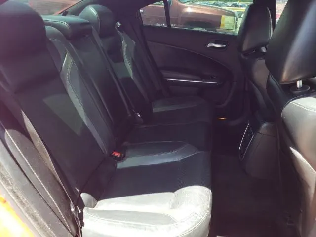 2015 DODGE CHARGER SXT  