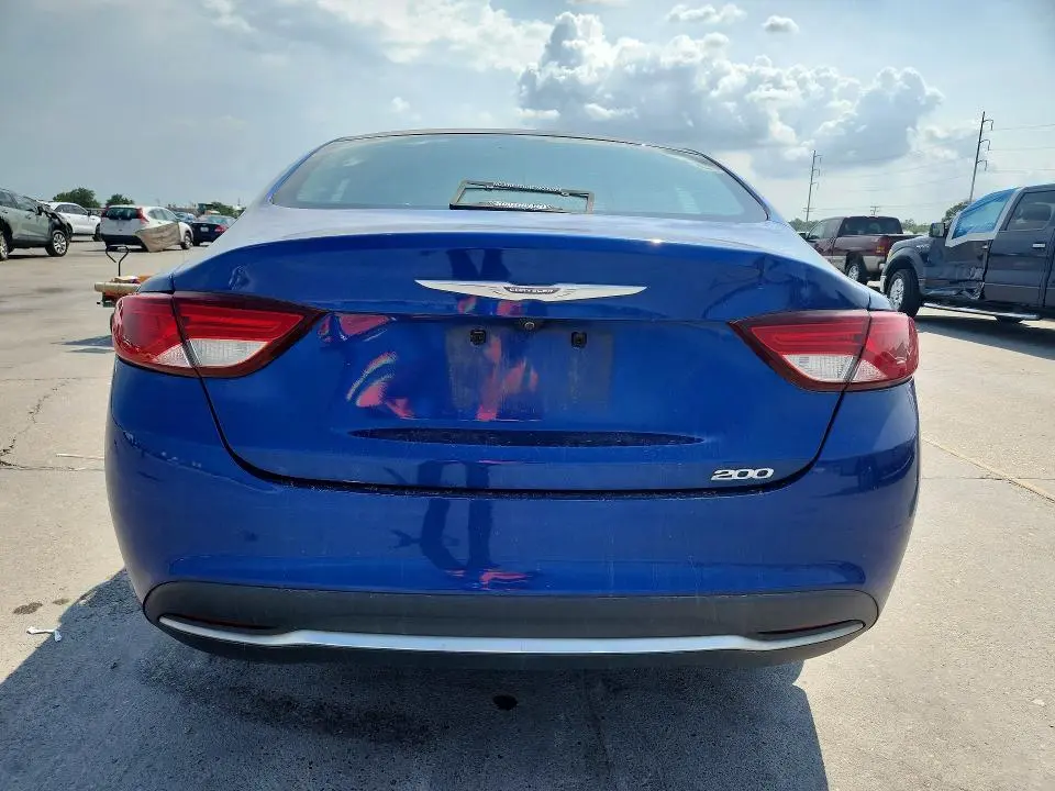2016 CHRYSLER 200 LIMITED  
