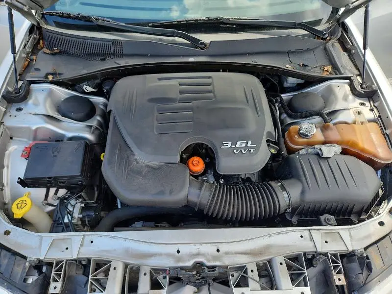 2012 CHRYSLER 300 LIMITED  