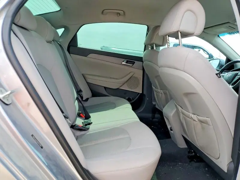 2017 HYUNDAI SONATA SE  