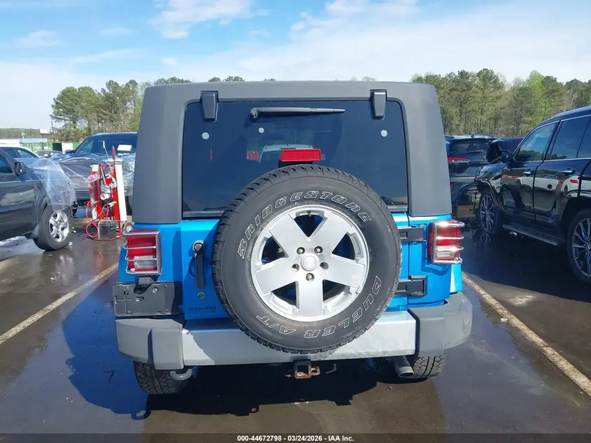 2010 JEEP WRANGLER UNLIMITED SAHARA