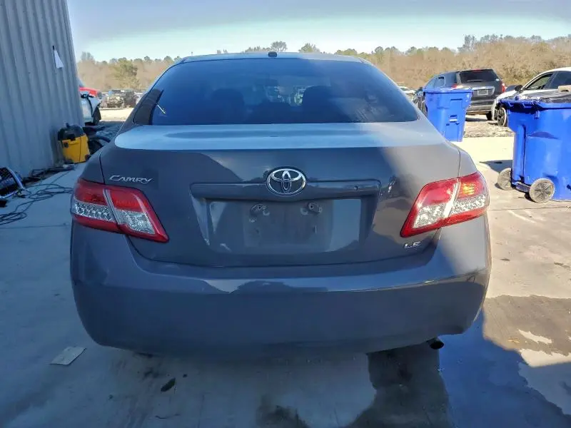 2010 TOYOTA CAMRY BASE  