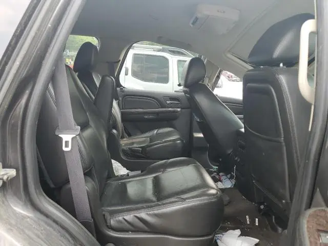 2011 GMC YUKON DENALI  