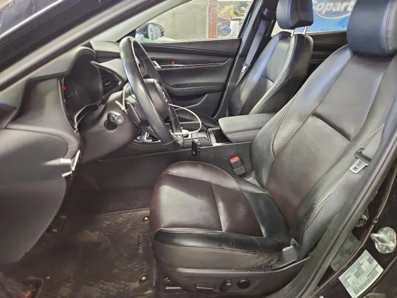 2020 MAZDA 3 PREMIUM  