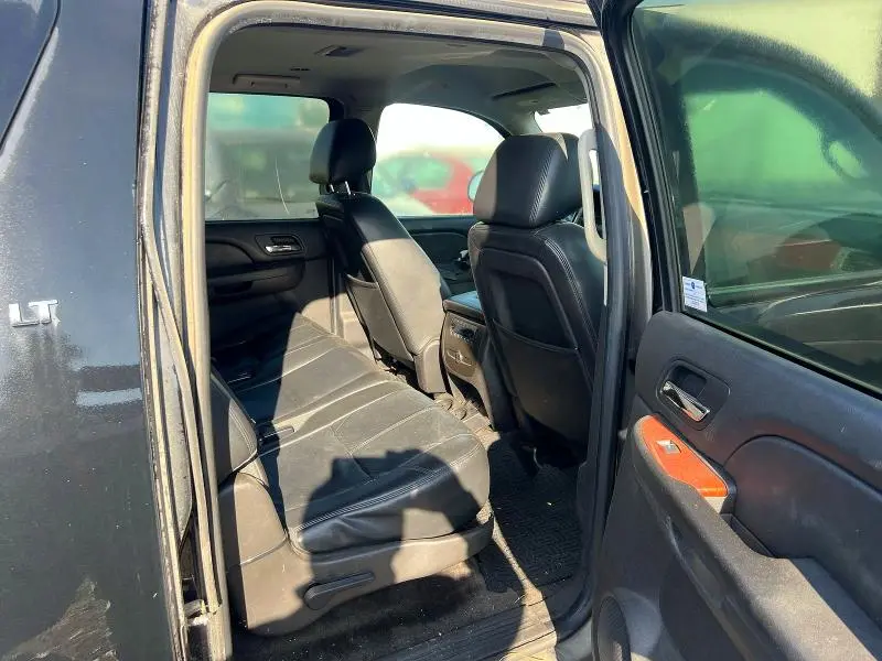 2014 CHEVROLET SUBURBAN C1500 LT  