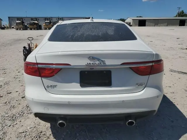 2016 JAGUAR XF R - SPORT  