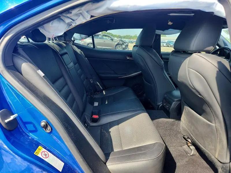 2016 LEXUS IS 300  