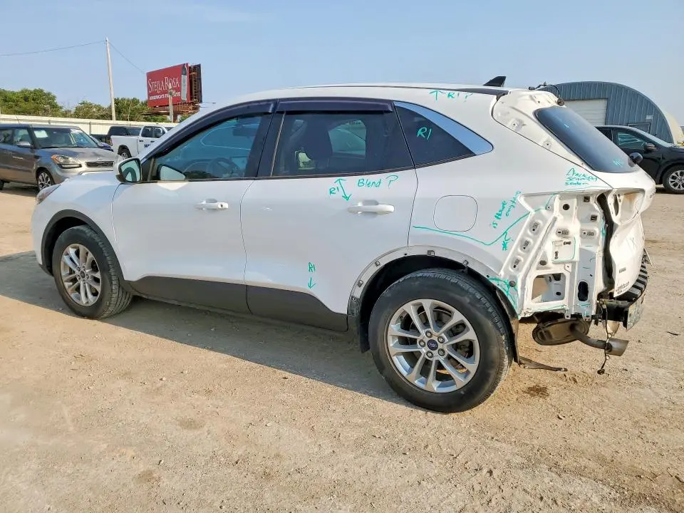 2020 FORD ESCAPE SE  