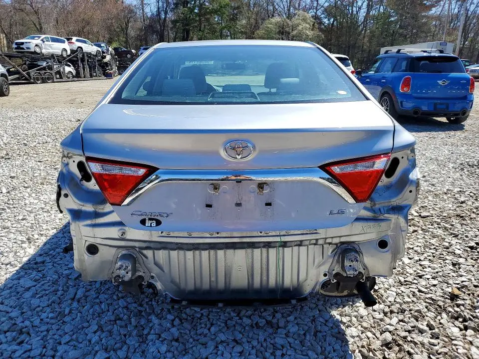 2017 TOYOTA CAMRY LE  