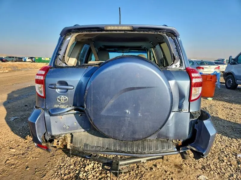 2011 TOYOTA RAV4 LIMITED  