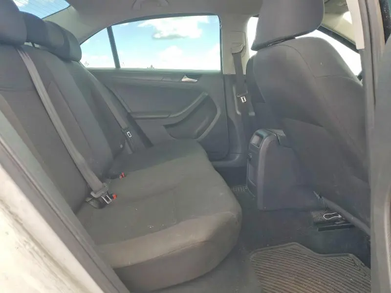 2015 VOLKSWAGEN JETTA BASE  
