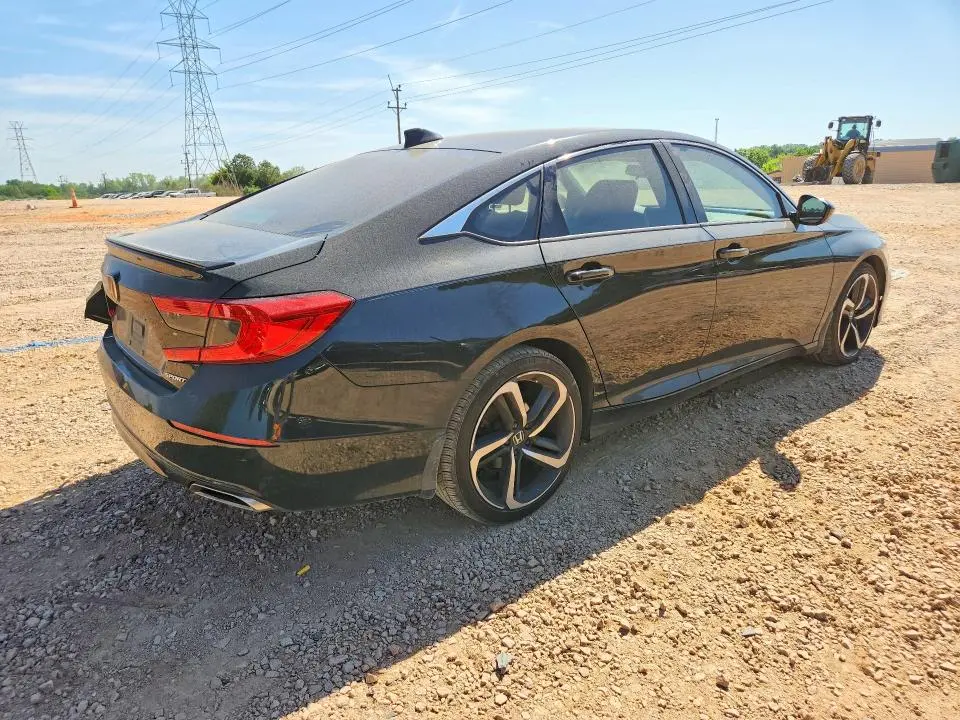 2020 HONDA ACCORD SPORT  