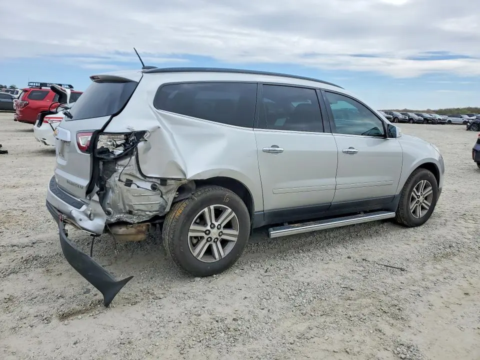 2016 CHEVROLET TRAVERSE LT  