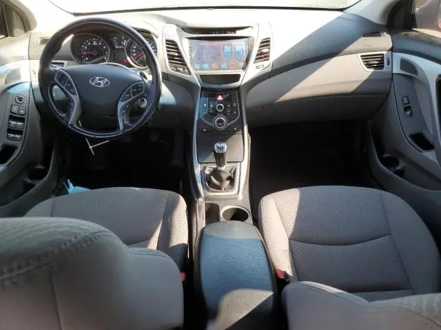 2014 HYUNDAI ELANTRA SE  