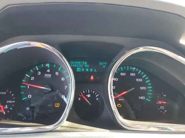 2010 CHEVROLET TRAVERSE LT  