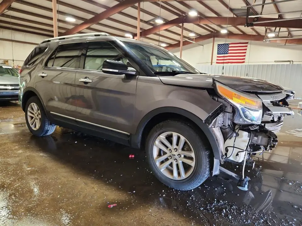 2014 FORD EXPLORER XLT  