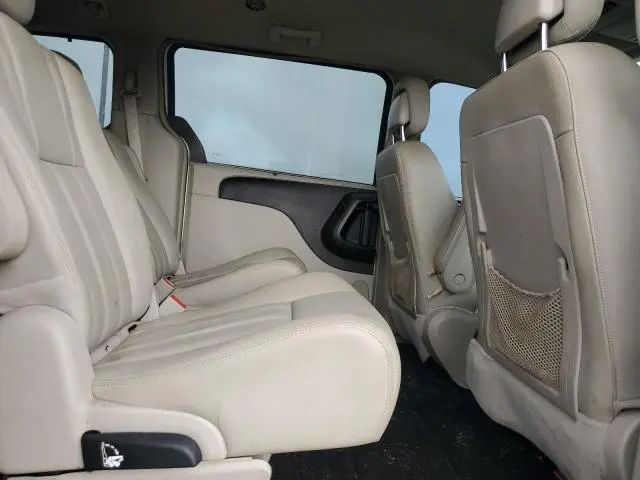 2016 CHRYSLER TOWN & COUNTRY TOURING  