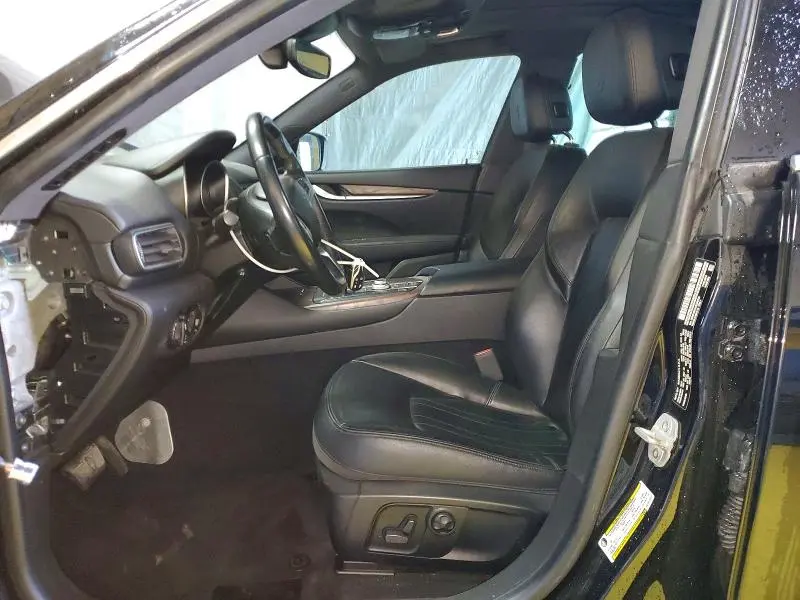 2017 MASERATI LEVANTE   