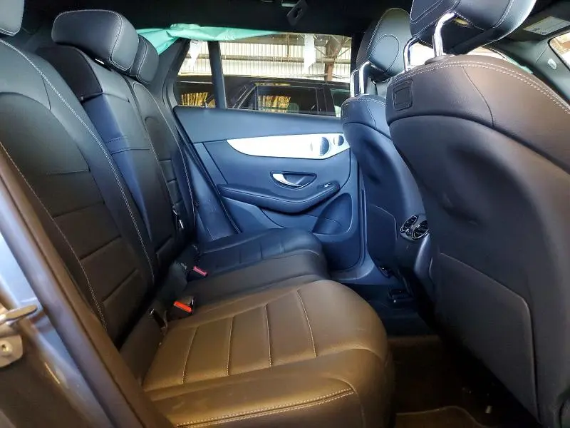 2019 MERCEDES-BENZ GLC 300 4MATIC  