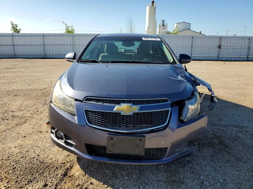 2013 CHEVROLET CRUZE LT  
