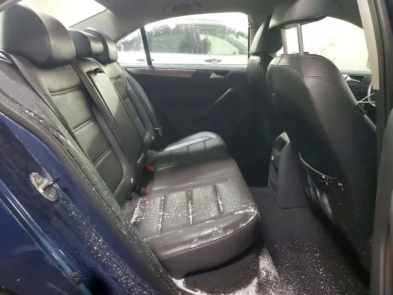 2013 VOLKSWAGEN JETTA TDI  