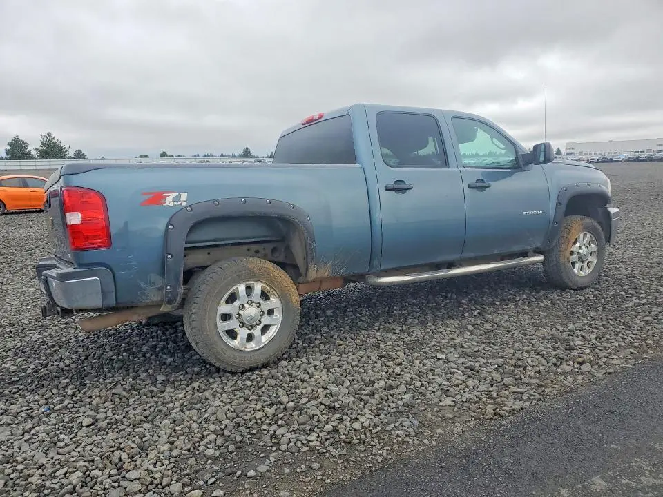 2012 CHEVROLET SILVERADO K2500 HEAVY DUTY LT  