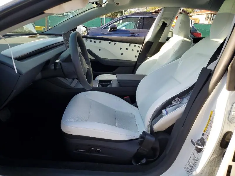 2026 TESLA MODEL 3   