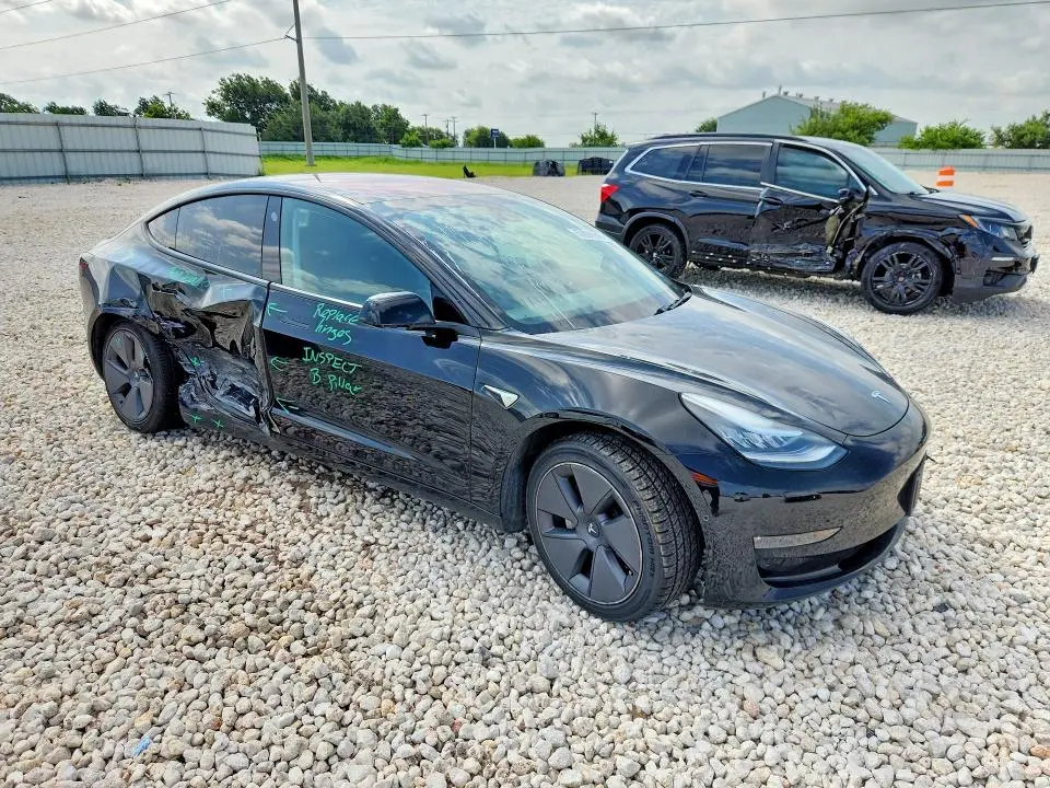 2018 TESLA MODEL 3   