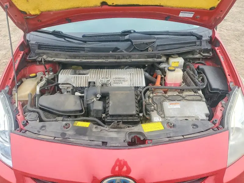 2011 TOYOTA PRIUS FIVE  