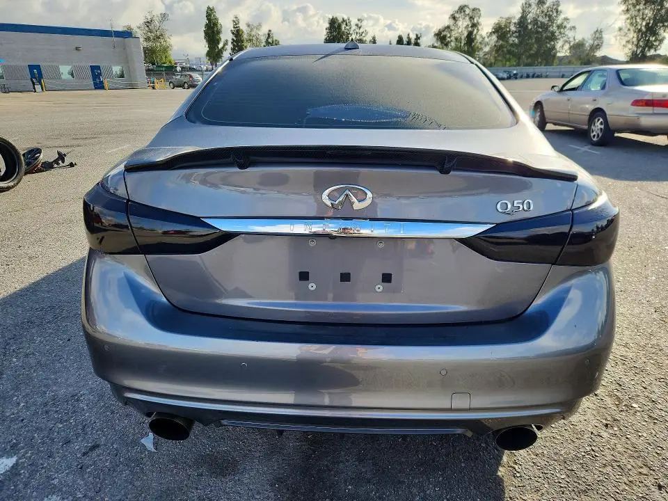 2021 INFINITI Q50 LUXE  