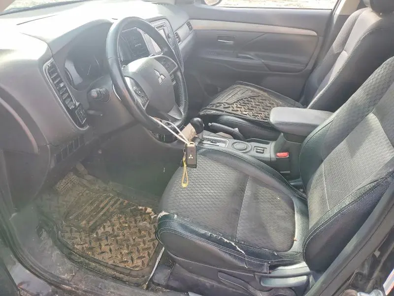 2015 MITSUBISHI OUTLANDER SE  