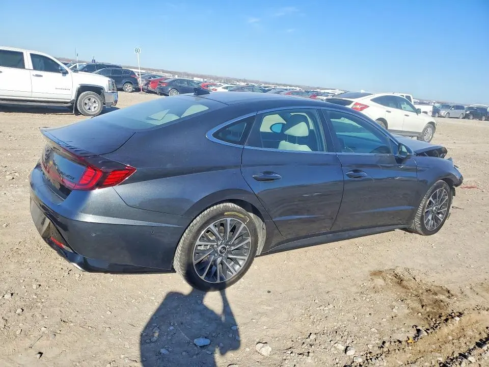 2022 HYUNDAI SONATA LIMITED  
