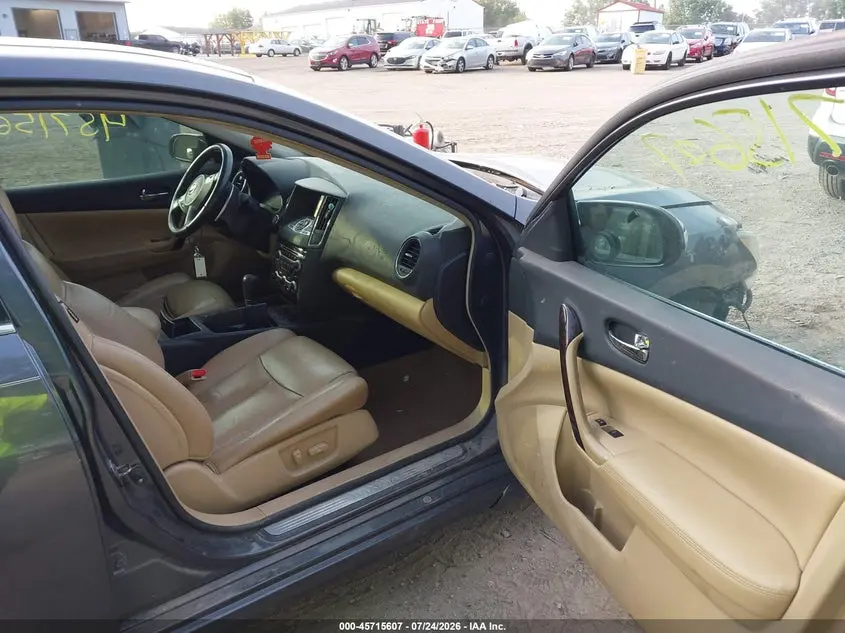 2010 NISSAN MAXIMA 3.5 SV
