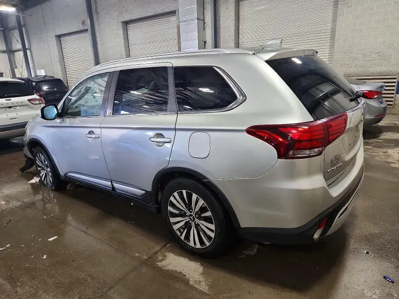 2020 MITSUBISHI OUTLANDER SE  