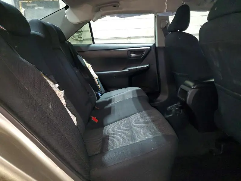2016 TOYOTA CAMRY LE  