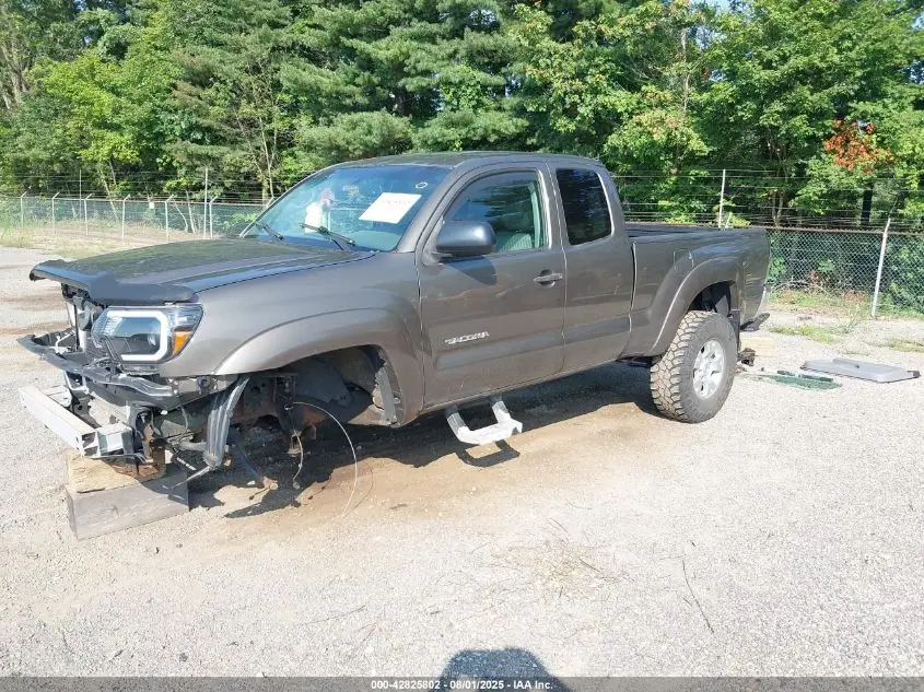 2013 TOYOTA TACOMA BASE V6