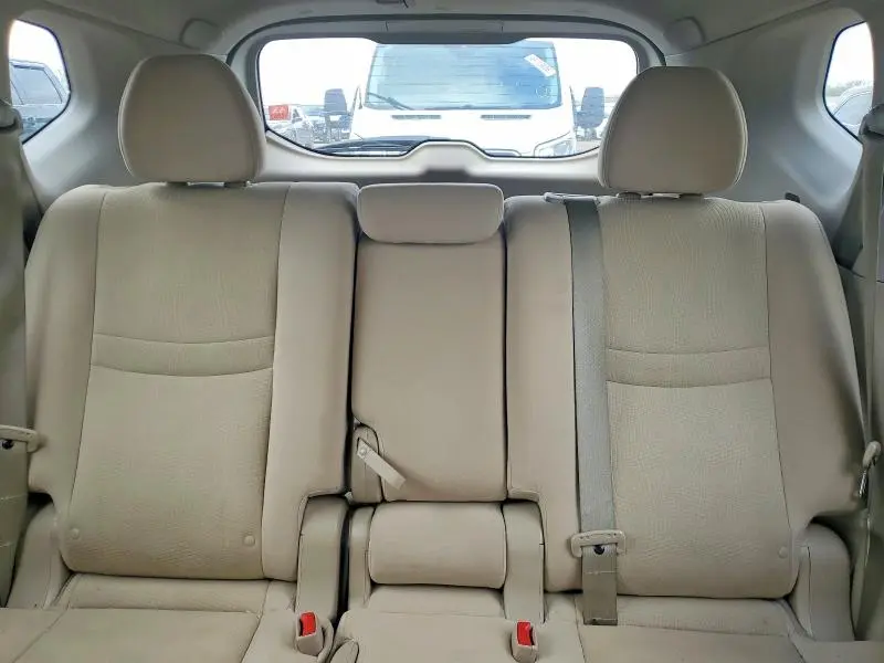2014 NISSAN ROGUE S  
