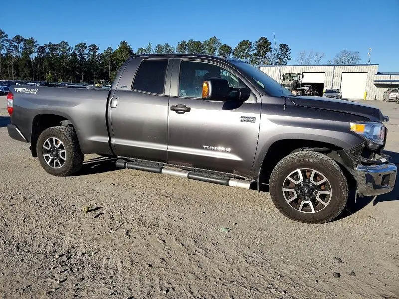 2017 TOYOTA TUNDRA DOUBLE CAB SR  