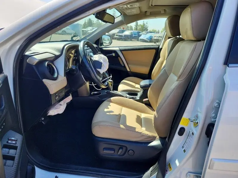 2015 TOYOTA RAV4 LIMITED  
