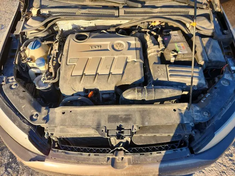 2011 VOLKSWAGEN JETTA TDI  